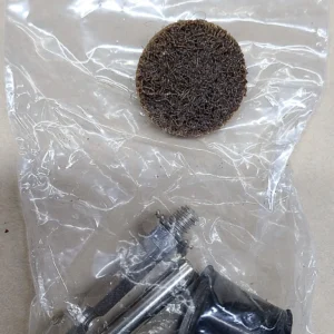 LSC-MMM-Red - 1" Roloc Sanding DIsc c/w Shaft and Holder - Red - Medium Coarseness - 20 pack